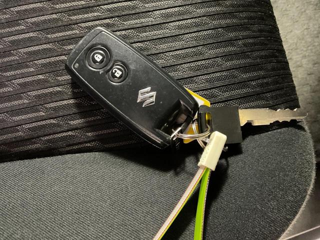 エスクード XG 4WD/カロッツェリアナビ(CD・DVD・地デジ・BT)/ETC/クルーズコントロール/HIDヘッドランプ/オートライト/フォグランプ/純正17インチAW/オートエアコン/前席シートヒーター/キーレス(27枚目)