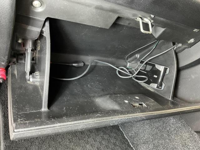 エスクード XG 4WD/カロッツェリアナビ(CD・DVD・地デジ・BT)/ETC/クルーズコントロール/HIDヘッドランプ/オートライト/フォグランプ/純正17インチAW/オートエアコン/前席シートヒーター/キーレス(28枚目)