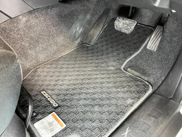 エスクード XG 4WD/カロッツェリアナビ(CD・DVD・地デジ・BT)/ETC/クルーズコントロール/HIDヘッドランプ/オートライト/フォグランプ/純正17インチAW/オートエアコン/前席シートヒーター/キーレス(41枚目)