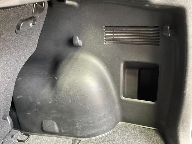 エスクード XG 4WD/カロッツェリアナビ(CD・DVD・地デジ・BT)/ETC/クルーズコントロール/HIDヘッドランプ/オートライト/フォグランプ/純正17インチAW/オートエアコン/前席シートヒーター/キーレス(43枚目)