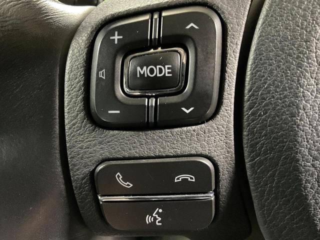 ＩＳ ＩＳ３００ｈ　バージョンＬ　セーフティシステムプラス（プリクラッシュ／車線逸脱警報／ＡＴハイビーム／クルコン）／フルＬＥＤヘッド／本革シート／シートヒーター／Ｐシート／電動サンシェード／メーカーＳＤナビ／ＥＴＣ２．０（18枚目）