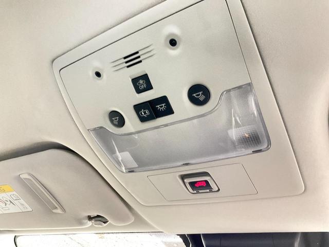 ＩＳ ＩＳ３００ｈ　バージョンＬ　セーフティシステムプラス（プリクラッシュ／車線逸脱警報／ＡＴハイビーム／クルコン）／フルＬＥＤヘッド／本革シート／シートヒーター／Ｐシート／電動サンシェード／メーカーＳＤナビ／ＥＴＣ２．０（35枚目）