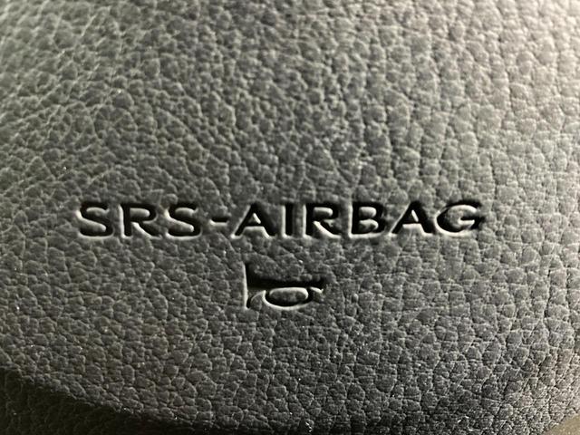 ＩＳ ＩＳ３００ｈ　バージョンＬ　セーフティシステムプラス（プリクラッシュ／車線逸脱警報／ＡＴハイビーム／クルコン）／フルＬＥＤヘッド／本革シート／シートヒーター／Ｐシート／電動サンシェード／メーカーＳＤナビ／ＥＴＣ２．０（51枚目）