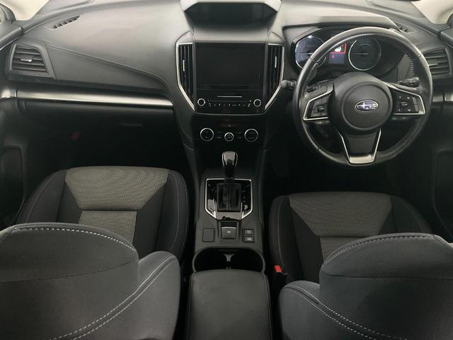 XV 2.0e-L アイサイト スマートエディション 4WD/純正DIATONEナビ/セットOP装着車(後側方警戒・F/Sカメラ・前席Pシート)/ETC/純正ドラレコ/ESコアテクノロジー/アダプティブドライビングビーム/スマートキー・プッシュスタート(11枚目)