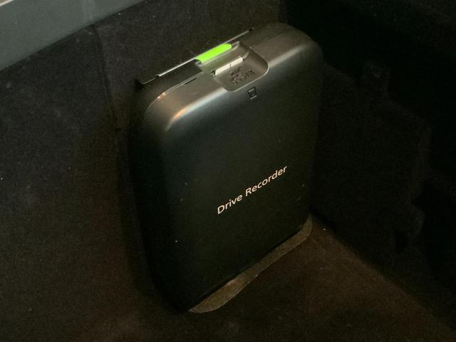 レガシィB4 リミテッド 4WD/最終F型/アイサイトコアテクノロジー/アイサイトセイフティプラス/ステアリング連動LEDヘッド・Fフォグ/ブラウン革シート/シートヒーター/Pシート/ステアヒーター/DIATONEナビ/ETC(24枚目)