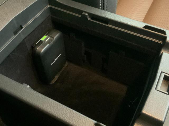 レガシィB4 リミテッド 4WD/最終F型/アイサイトコアテクノロジー/アイサイトセイフティプラス/ステアリング連動LEDヘッド・Fフォグ/ブラウン革シート/シートヒーター/Pシート/ステアヒーター/DIATONEナビ/ETC(36枚目)