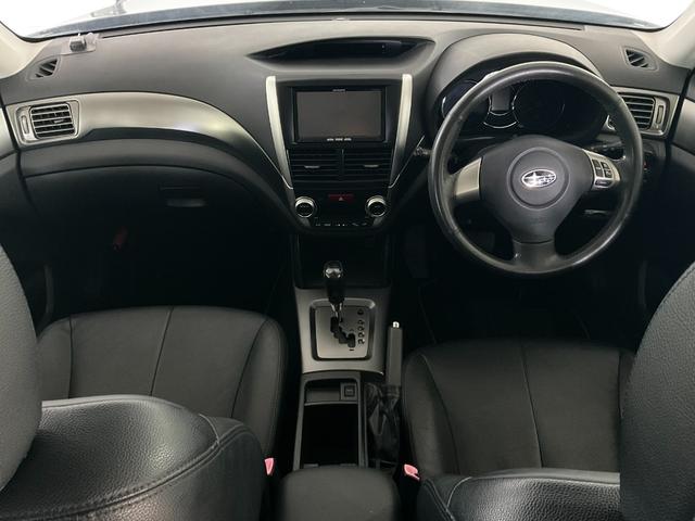 フォレスター ２．０ＸＳ　プレミアムセレクション　ワンオーナー／４ＷＤ／サンルーフ／革シート／パワーシート／シートヒーター／ルーフレール／ＨＩＤヘッド・Ｆフォグランプ／クルコン／１７インチＡＷ／スマートキー・プッシュスタート／純正ＨＤＤナビ／ＥＴＣ（11枚目）