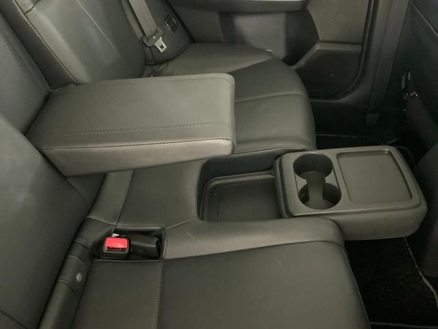 フォレスター ２．０ＸＳ　プレミアムセレクション　ワンオーナー／４ＷＤ／サンルーフ／革シート／パワーシート／シートヒーター／ルーフレール／ＨＩＤヘッド・Ｆフォグランプ／クルコン／１７インチＡＷ／スマートキー・プッシュスタート／純正ＨＤＤナビ／ＥＴＣ（51枚目）