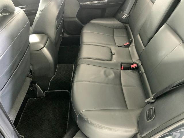 フォレスター ２．０ＸＳ　プレミアムセレクション　ワンオーナー／４ＷＤ／サンルーフ／革シート／パワーシート／シートヒーター／ルーフレール／ＨＩＤヘッド・Ｆフォグランプ／クルコン／１７インチＡＷ／スマートキー・プッシュスタート／純正ＨＤＤナビ／ＥＴＣ（54枚目）