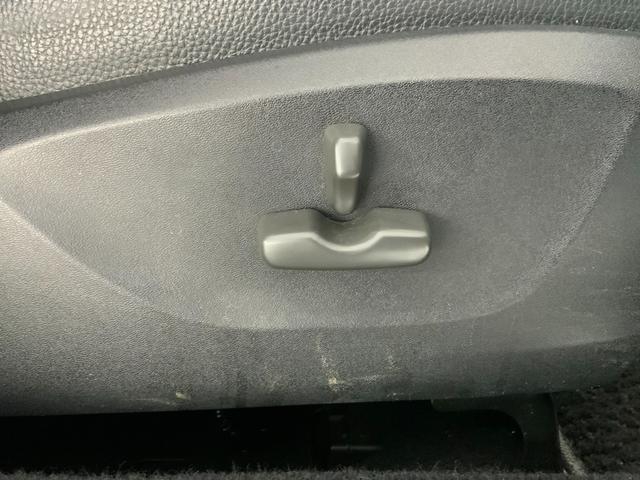 フォレスター ２．０ＸＳ　プレミアムセレクション　ワンオーナー／４ＷＤ／サンルーフ／革シート／パワーシート／シートヒーター／ルーフレール／ＨＩＤヘッド・Ｆフォグランプ／クルコン／１７インチＡＷ／スマートキー・プッシュスタート／純正ＨＤＤナビ／ＥＴＣ（67枚目）