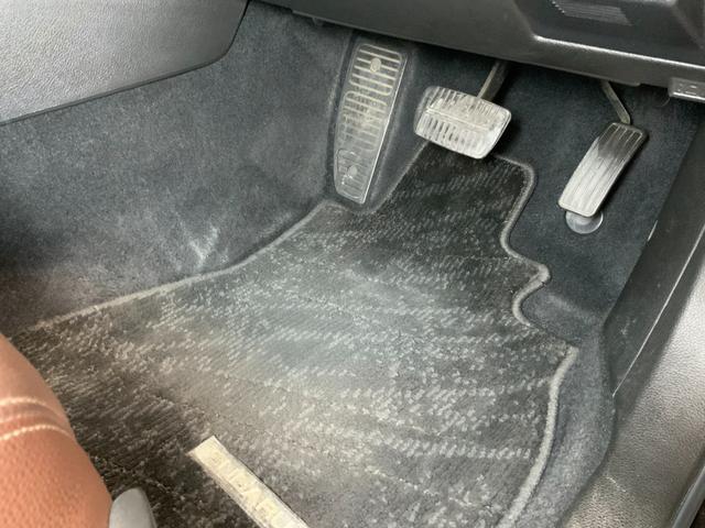 レガシィアウトバック 2.5iアイサイト EXエディション 4WD/600台限定車/マッキントッシュサウンド/アイサイト(全車速追従クルコン/プリクラッシュブレーキ/車線逸脱・ふらつき警報/HIDヘッド・Fフォグ/ブラウン革シート/Pシート/HDDナビ/ETC(31枚目)