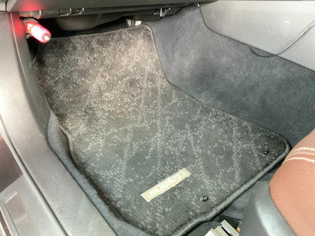 レガシィアウトバック 2.5iアイサイト EXエディション 4WD/600台限定車/マッキントッシュサウンド/アイサイト(全車速追従クルコン/プリクラッシュブレーキ/車線逸脱・ふらつき警報/HIDヘッド・Fフォグ/ブラウン革シート/Pシート/HDDナビ/ETC(32枚目)