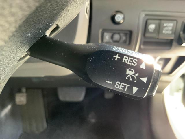 ＩＳ ＩＳ２５０Ｃ　バージョンＬ　白革／プリクラッシュセーフティセット（衝突軽減／レーダークルコン）／純正ＨＤＤナビ／Ｂカメラ／ＥＴＣ／ＨＩＤヘッドランプ／オートライト／フォグランプ／純正１７インチＡＷ／前席シートヒーター・Ｐシート（37枚目）