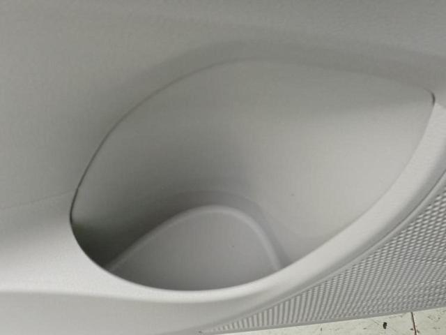 デイズ Ｓ　新品タイヤ／保証書／純正　メモリーナビ／エマージェンシーブレーキ／車線逸脱防止支援システム／ドライブレコーダー　純正／Ｂｌｕｅｔｏｏｔｈ接続／ＥＴＣ／ＡＢＳ／アイドリングストップ／バックモニター（40枚目）