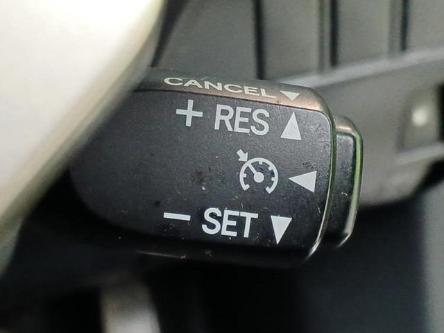 CT CT200hバージョンC 純正 HDDナビ/シートヒーター/ヘッドランプ HID/ETC/EBD付ABS/横滑り防止装置/アイドリングストップ/バックモニター/地上波デジタルチューナー/DVD/エアバッグ 運転席 バックカメラ(30枚目)