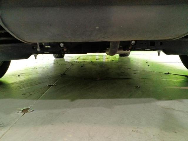 CT CT200hバージョンC 純正 HDDナビ/シートヒーター/ヘッドランプ HID/ETC/EBD付ABS/横滑り防止装置/アイドリングストップ/バックモニター/地上波デジタルチューナー/DVD/エアバッグ 運転席 バックカメラ(48枚目)