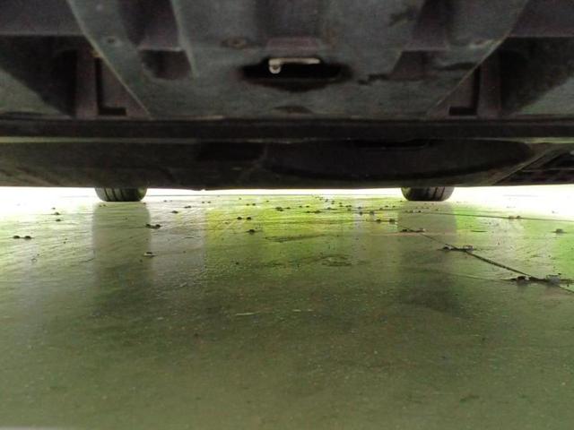 CT CT200hバージョンC 純正 HDDナビ/シートヒーター/ヘッドランプ HID/ETC/EBD付ABS/横滑り防止装置/アイドリングストップ/バックモニター/地上波デジタルチューナー/DVD/エアバッグ 運転席 バックカメラ(49枚目)