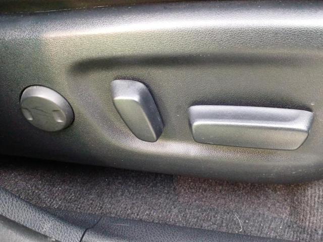 ＷＥＣＡＲＳの展示場では実際に見て、触ってお車をお選びいただけます！知識の豊富な営業スタッフが様々なカーライフをご提案いたします！