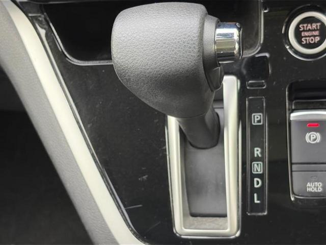 セレナ G 保証書/純正 SDナビ/フリップダウンモニター 純正 11インチ/インテリジェントルームミラー/エマージェンシーブレーキ/両側電動スライドドア/アラウンドビューモニター/車線逸脱防止支援システム(18枚目)