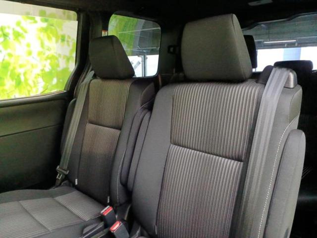 ヴォクシー ZSキラメキ 新品タイヤ/保証書/純正 SDナビ/フリップダウンモニター/衝突安全装置/両側電動スライドドア/ヘッドランプ LED/ETC/EBD付ABS/横滑り防止装置/アイドリングストップ/フルセグTV 記録簿(8枚目)