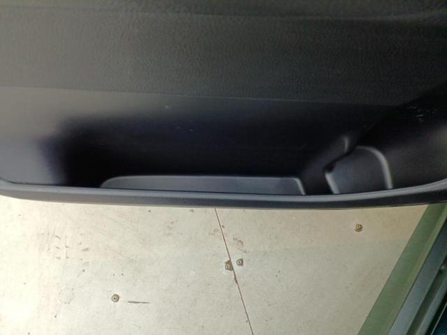 ヴォクシー ZSキラメキ 新品タイヤ/保証書/純正 SDナビ/フリップダウンモニター/衝突安全装置/両側電動スライドドア/ヘッドランプ LED/ETC/EBD付ABS/横滑り防止装置/アイドリングストップ/フルセグTV 記録簿(43枚目)