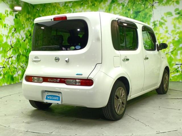 キューブ 15X Vセレクション80thスペシャルカラーLtd 新品タイヤ/純正 SDナビ/パーキングアシスト バックガイド/Bluetooth接続/ETC/EBD付ABS/アイドリングストップ/バックモニター/フルセグTV/エアバッグ 運転席 バックカメラ(3枚目)