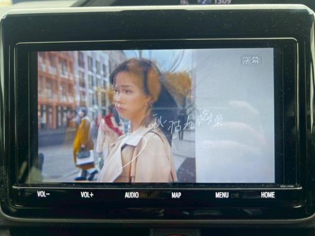 ヴォクシー ZSキラメキ2 新品タイヤ/保証書/純正 9インチ SDナビ/フリップダウンモニター 純正 12.1インチ/衝突安全装置/両側電動スライドドア/車線逸脱防止支援システム/パーキングアシスト バックガイド バックカメラ(10枚目)