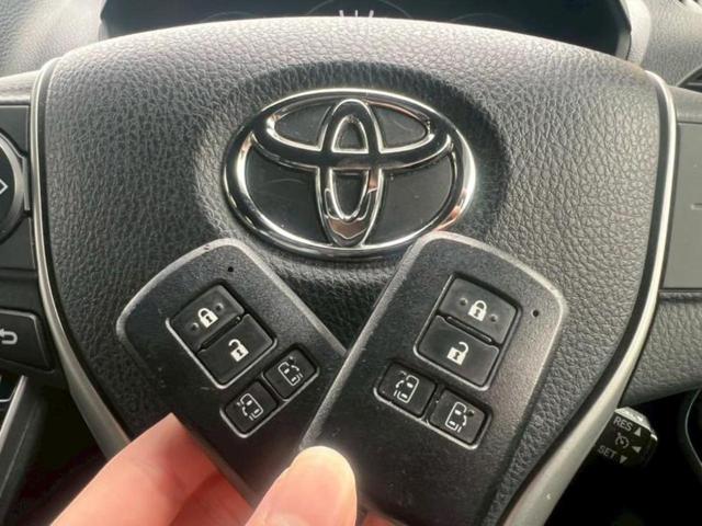 ヴォクシー ZSキラメキ2 新品タイヤ/保証書/純正 9インチ SDナビ/フリップダウンモニター 純正 12.1インチ/衝突安全装置/両側電動スライドドア/車線逸脱防止支援システム/パーキングアシスト バックガイド バックカメラ(18枚目)