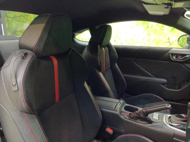 BRZ S 保証書/社外 9インチ SDナビ/衝突安全装置/シートヒーター/シート ハーフレザー/ヘッドランプ LED/Bluetooth接続/ETC/EBD付ABS/横滑り防止装置/クルーズコントロール 記録簿(4枚目)