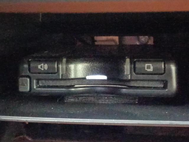 タフト 4WD X サンルーフ/保証書/ディスプレイオーディオ/衝突安全装置/パノラマモニター/車線逸脱防止支援システム/パーキングアシスト バックガイド/ドライブレコーダー 純正/ヘッドランプ LED 全周囲カメラ(18枚目)