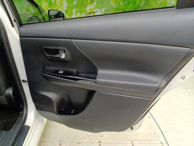 プリウスアルファ Ｓツーリングセレクション・ＧＲスポーツ　新品タイヤ／保証書／純正　９インチ　ＳＤナビ／シート　ハーフレザー／ヘッドランプ　ＬＥＤ／Ｂｌｕｅｔｏｏｔｈ接続／ＥＴＣ／ＥＢＤ付ＡＢＳ／横滑り防止装置／アイドリングストップ／バックモニター　記録簿（21枚目）