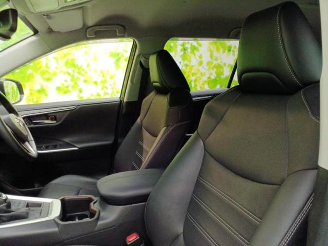 RAV4 4WD G 保証書/純正 10インチ SDナビ/衝突安全装置/シートヒーター/パノラミックビューモニター/車線逸脱防止支援システム/シート 合皮/電動バックドア/ドライブレコーダー 純正/ヘッドランプ LED(6枚目)