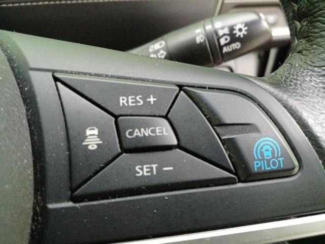 セレナ eパワーハイウェイスターV 新品タイヤ/エアロ/保証書/純正 SDナビ/フリップダウンモニター/インテリジェントルームミラー/衝突安全装置/両側電動スライドドア/アラウンドビューモニター/車線逸脱防止支援システム 全周囲カメラ(28枚目)