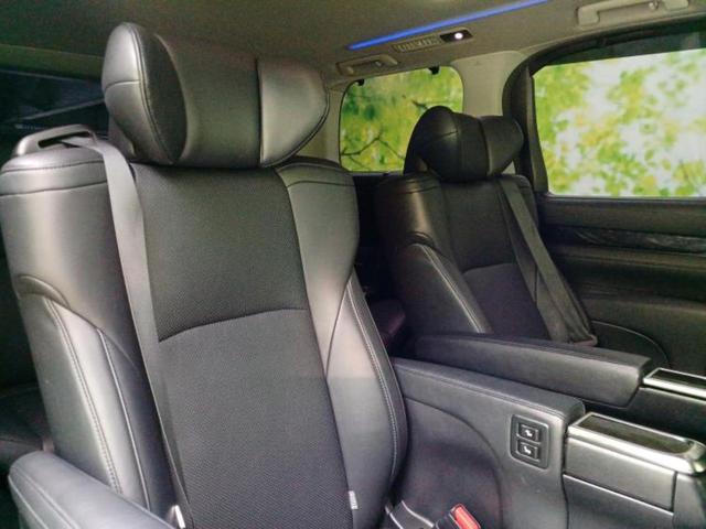 アルファード S Cパッケージ 新品タイヤ/サンルーフ/純正エアロ/社外 11インチ SDナビ/フリップダウンモニター 社外 12.8インチ/衝突安全装置/両側電動スライドドア/車線逸脱防止支援システム/シート 合皮 フルエアロ(5枚目)