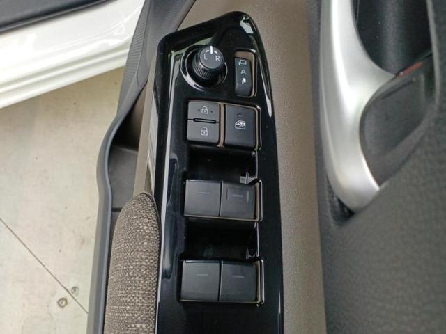 シエンタ ハイブリッドZ 新品タイヤ/保証書/純正 11インチ SDナビ/衝突安全装置/両側電動スライドドア/シートヒーター 前席/車線逸脱防止支援システム/ドライブレコーダー 前後/ヘッドランプ LED/USBジャック(30枚目)