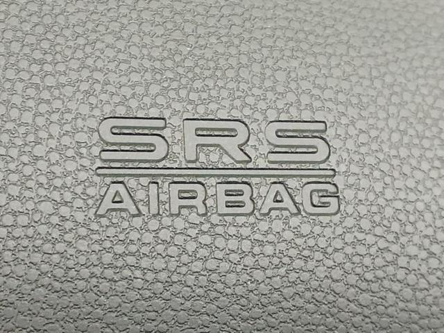 フリードスパイク Gジャストセレクション 新品タイヤ/保証書/純正 SDナビ/両側電動スライドドア/ヘッドランプ HID/ETC/EBD付ABS/ワンセグTV/禁煙車/エアバッグ 運転席/エアバッグ 助手席/パワーウインドウ(41枚目)