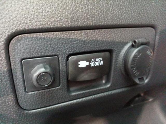 ヤリスクロス ハイブリッドZウルバーノ 保証書/ディスプレイオーディオ8インチ/トヨタセーフティセンス/シートヒーター/パノラミックビューモニター/車線逸脱防止支援システム/電動バックドア/ドライブレコーダー 前後 衝突被害軽減システム(25枚目)