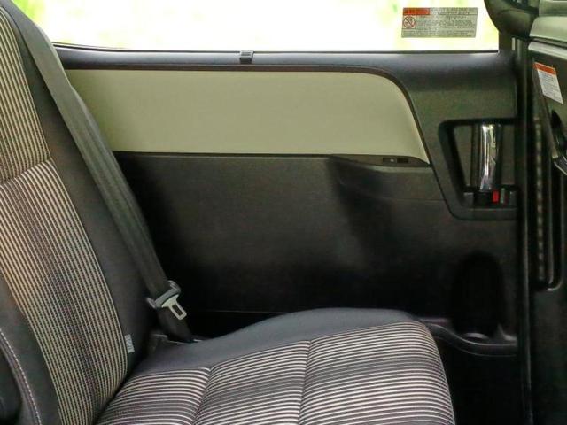 ノア Ｓｉダブルバイビー２　保証書／純正　１０インチ　メモリーナビ／フリップダウンモニター　純正　１２．１インチ／衝突安全装置／両側電動スライドドア／車線逸脱防止支援システム／パーキングアシスト　バックガイド　バックカメラ（22枚目）