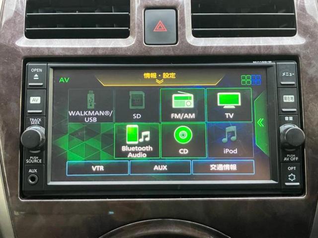 マーチ ボレロ 新品タイヤ/保証書/純正 SDナビ/ヘッドランプ LED/Bluetooth接続/ETC/EBD付ABS/横滑り防止装置/アイドリングストップ/ワンセグTV/DVD/エアバッグ 運転席 ワンオーナー(10枚目)