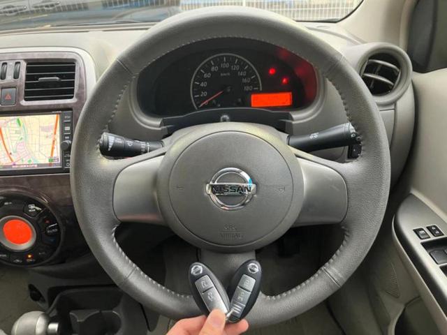 マーチ ボレロ 新品タイヤ/保証書/純正 SDナビ/ヘッドランプ LED/Bluetooth接続/ETC/EBD付ABS/横滑り防止装置/アイドリングストップ/ワンセグTV/DVD/エアバッグ 運転席 ワンオーナー(12枚目)