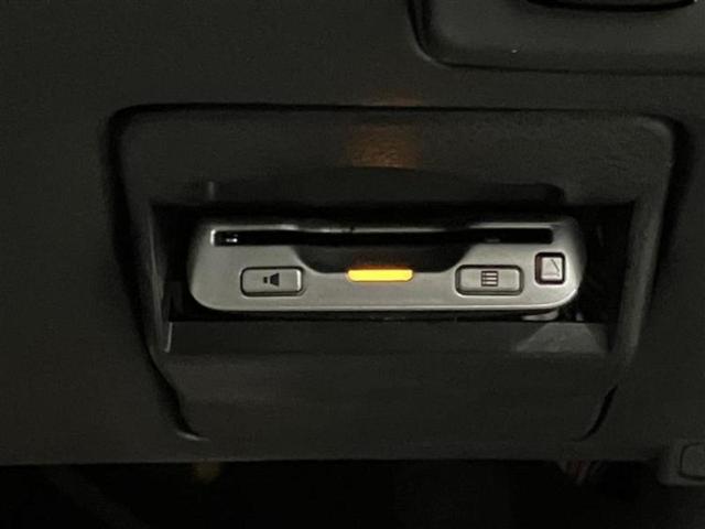 エクシーガクロスオーバー７ ４ＷＤモダンスタイル　保証書／社外　ＳＤナビ／衝突安全装置／シートヒーター／車線逸脱防止支援システム／シート　ハーフレザー／ヘッドランプ　ＨＩＤ／Ｂｌｕｅｔｏｏｔｈ接続／ＥＴＣ／ＥＢＤ付ＡＢＳ／横滑り防止装置　バックカメラ（13枚目）