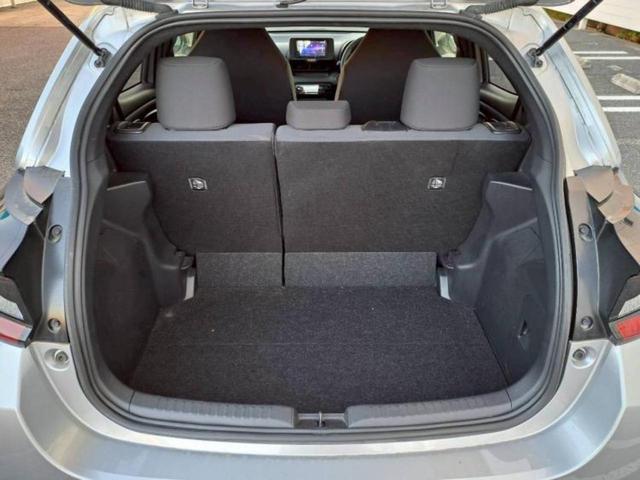 ヤリス ハイブリッドＸ　保証書／ディスプレイオーディオ／トヨタセーフティセンス／車線逸脱防止支援システム／ヘッドランプ　ＬＥＤ／Ｂｌｕｅｔｏｏｔｈ接続／ＥＴＣ２．０／ＥＢＤ付ＡＢＳ／横滑り防止装置／アイドリングストップ（8枚目）