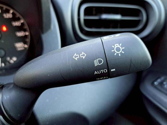 ヤリス ハイブリッドＸ　保証書／ディスプレイオーディオ／トヨタセーフティセンス／車線逸脱防止支援システム／ヘッドランプ　ＬＥＤ／Ｂｌｕｅｔｏｏｔｈ接続／ＥＴＣ２．０／ＥＢＤ付ＡＢＳ／横滑り防止装置／アイドリングストップ（15枚目）