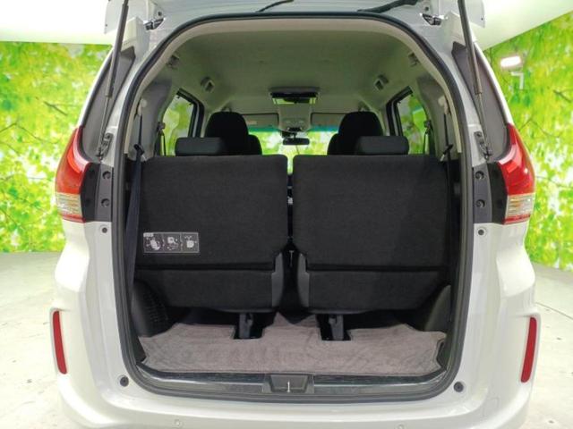 フリードハイブリッド ハイブリッドGブラックスタイル 保証書/社外 8インチ SDナビ/フリップダウンモニター 社外 10.1インチ/衝突安全装置/両側電動スライドドア/シートヒーター/車線逸脱防止支援システム/ヘッドランプ LED/ETC バックカメラ(20枚目)