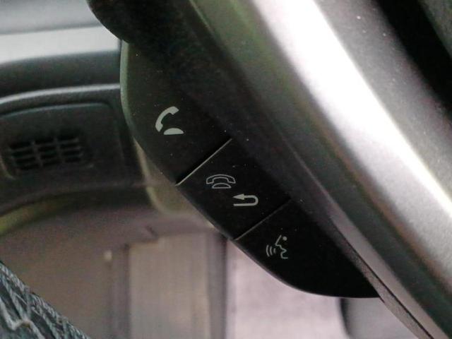 フリードハイブリッド ハイブリッドGブラックスタイル 保証書/社外 8インチ SDナビ/フリップダウンモニター 社外 10.1インチ/衝突安全装置/両側電動スライドドア/シートヒーター/車線逸脱防止支援システム/ヘッドランプ LED/ETC バックカメラ(31枚目)