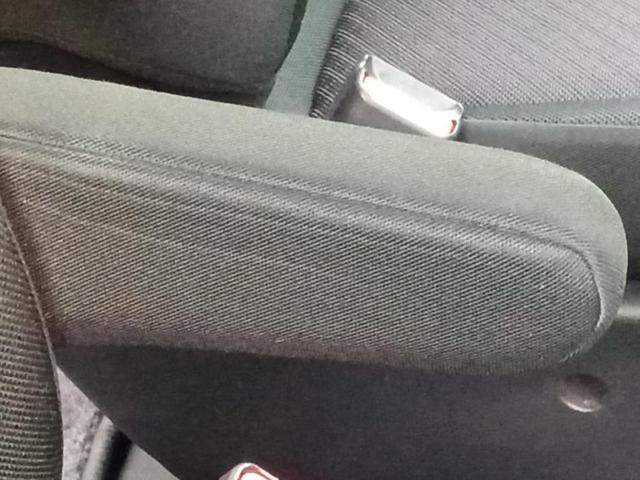 フリードハイブリッド ハイブリッドGブラックスタイル 保証書/社外 8インチ SDナビ/フリップダウンモニター 社外 10.1インチ/衝突安全装置/両側電動スライドドア/シートヒーター/車線逸脱防止支援システム/ヘッドランプ LED/ETC バックカメラ(34枚目)