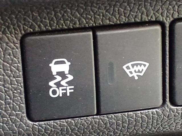 フリードハイブリッド ハイブリッドGブラックスタイル 保証書/社外 8インチ SDナビ/フリップダウンモニター 社外 10.1インチ/衝突安全装置/両側電動スライドドア/シートヒーター/車線逸脱防止支援システム/ヘッドランプ LED/ETC バックカメラ(36枚目)