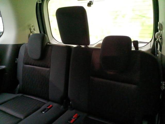 セレナ ハイウェイスタープロパイロットエディション　新品タイヤ／純正　ＳＤナビ／フリップダウンモニター／エマージェンシーブレーキ／両側電動スライドドア／車線逸脱防止支援システム／パーキングアシスト　バックガイド／ヘッドランプ　ＨＩＤ　バックカメラ（19枚目）