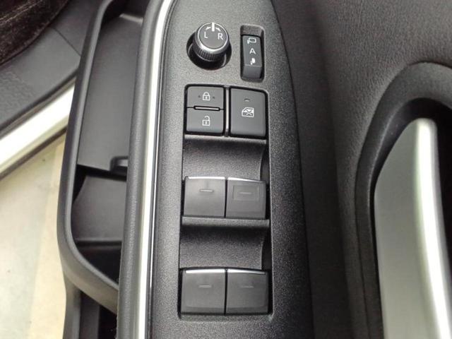 ノア S-Z 新品タイヤ/ディスプレイオーディオ+ナビ10.5インチ/衝突安全装置/両側電動スライドドア/シートヒーター/車線逸脱防止支援システム/ヘッドランプ LED/Bluetooth接続 衝突被害軽減システム(30枚目)