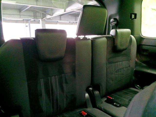 エスクァイア ハイブリッドＧｉプレミアムＰブラックテーラード　純正エアロ／保証書／純正　９インチ　ＳＤナビ／衝突安全装置／両側電動スライドドア／シートヒーター／車線逸脱防止支援システム／シート　ハーフレザー／パーキングアシスト　バックガイド　衝突被害軽減システム（6枚目）